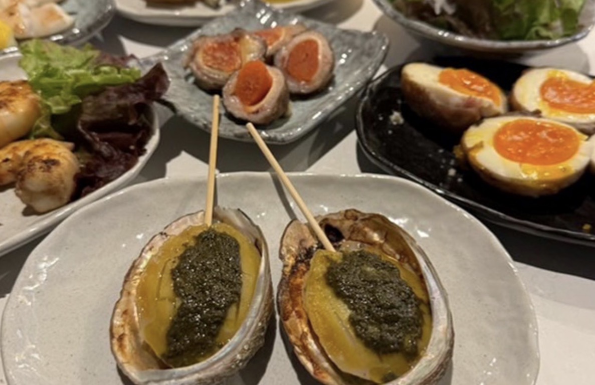 炭火串焼き 大林の写真1